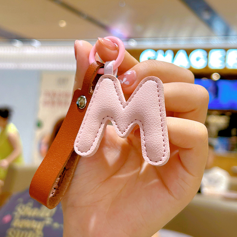 Gantungan kunci 26 huruf kulit - Monogram Keychain Leather ulasan dan harga